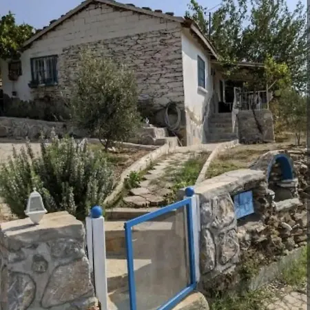 Traditional Stone 3*