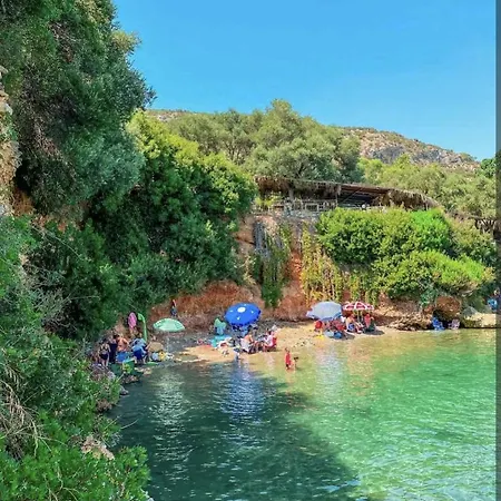 Traditional Stone Hotel Özdere